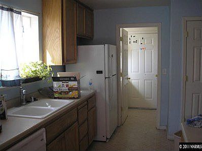 4th image of 817 Fairwood St