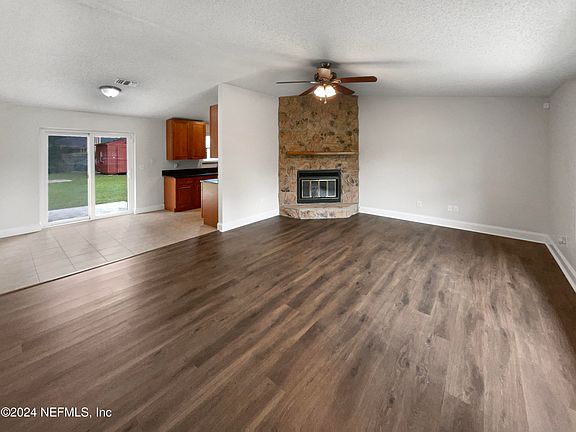 3rd image of 2944 OLSON Lane N