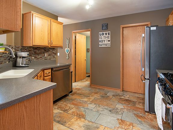 3rd image of 2297 N Arapahoe Trl