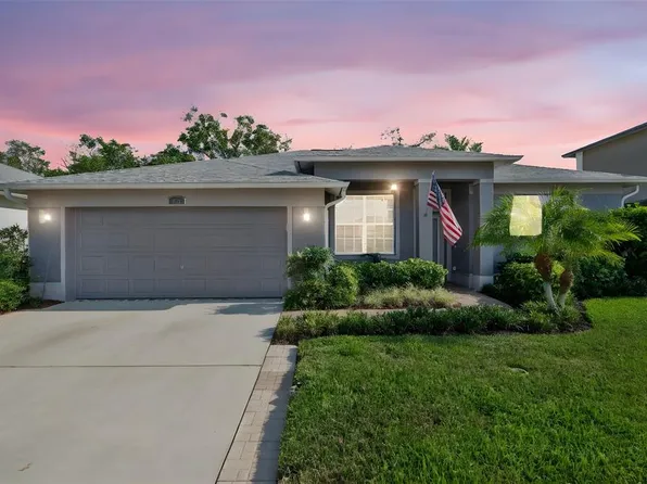 708 Sandy Hills Ave, Tarpon Springs, FL 34689
