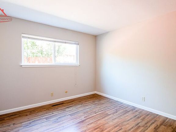 5th image of 5160 Westdale Dr APT 2