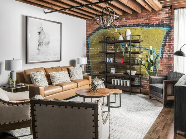 610 21st Ave N APT 305, Nashville, TN 37208