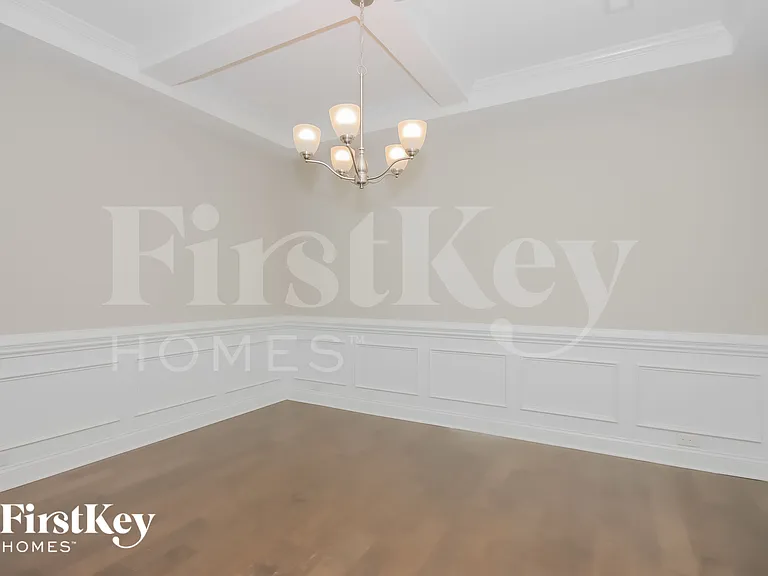 3961 Norman View Dr — Photo 4