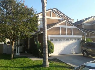 16331 Apple Gate Dr, Fontana, CA 92337