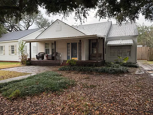 315 Adrienne St Photo 1