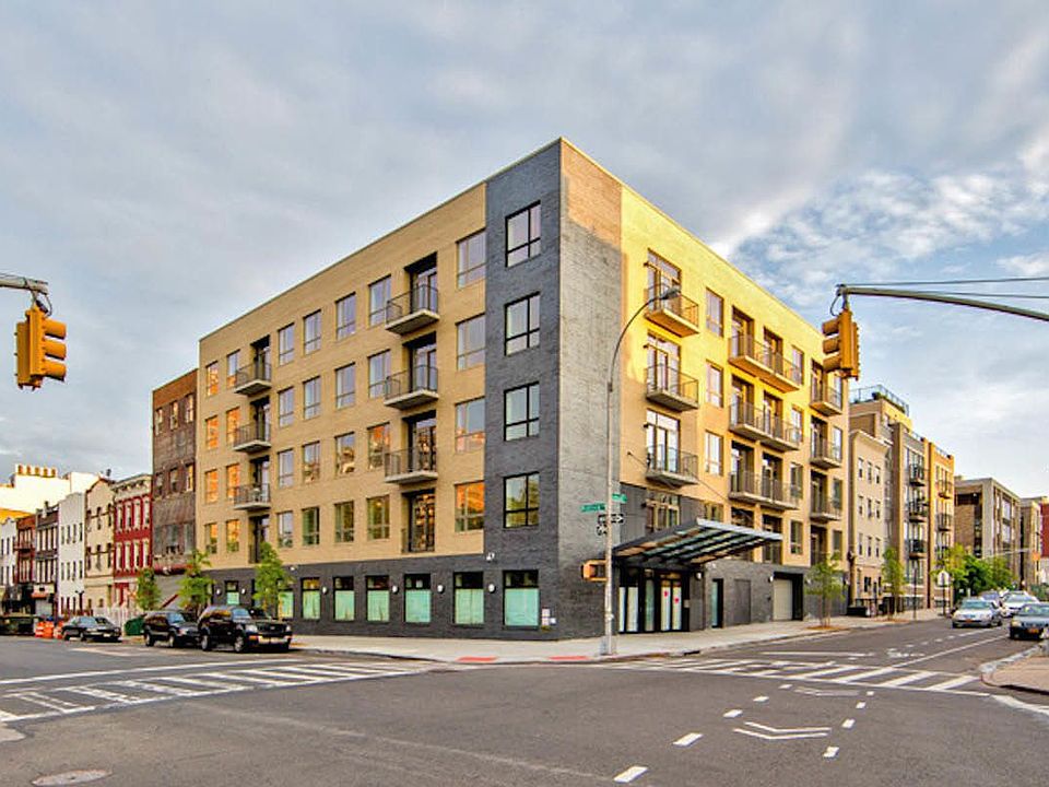 1st image of 105 Leonard St APT 5J