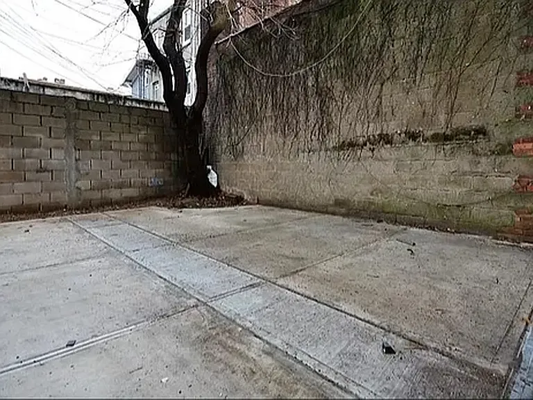 2331 Bedford Ave #1B — Photo 10