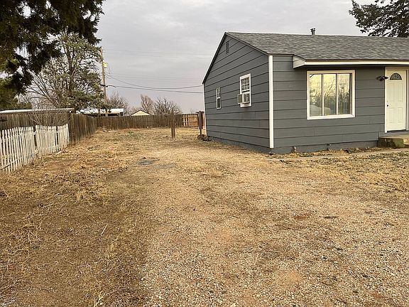 4th image of 1406 E 5th St