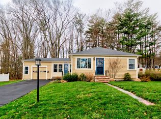 4 Glencrest Ave, Dover, NH 03820