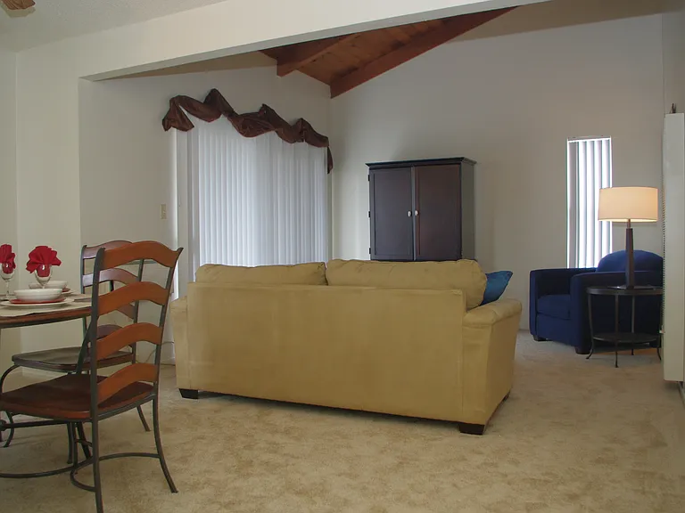 Park Haven Apartments — Photo 16