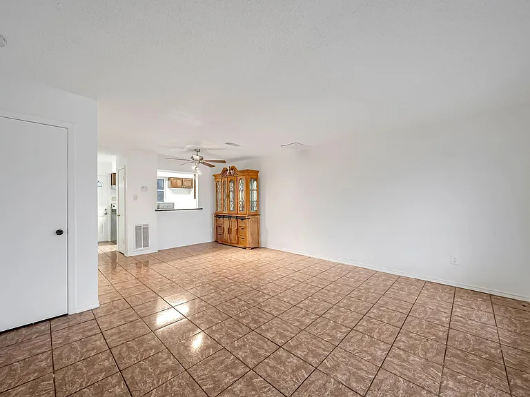 3368 Burke Rd #163 — Photo 7