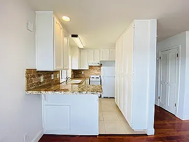 9802 Hudson Ct — Photo 15