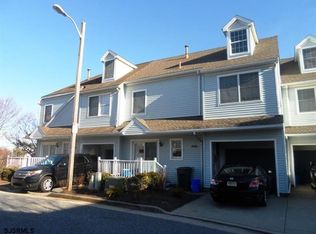 16 Caravel Ct, Atlantic City, NJ 08401