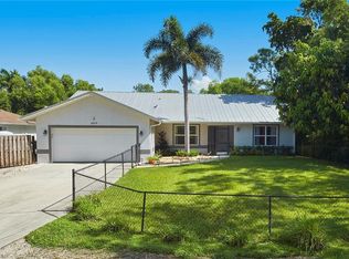 4975 Hickory Wood Dr, Naples, FL 34119