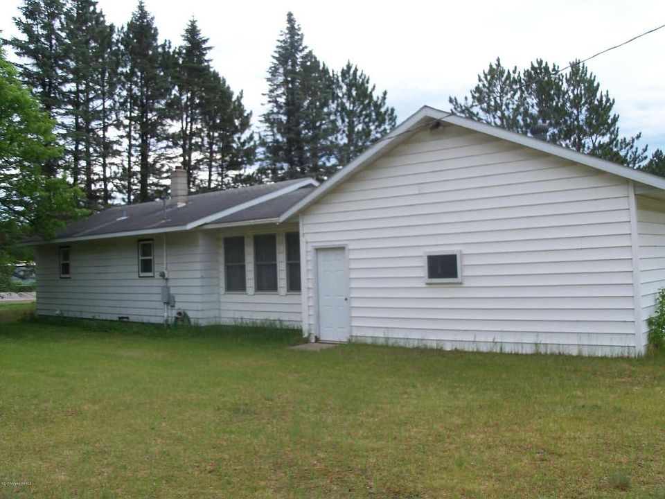428 Main St SE, Menahga, MN 56464 Zillow