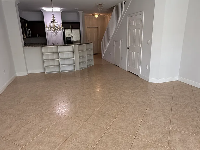 5140 SE Mariner Garden Cir — Photo 10