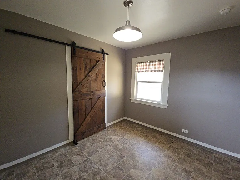 526 B St — Photo 32