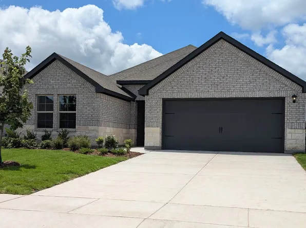 500 Carthage St, Caddo Mills, TX 75135