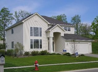 808 N Overlook Trl, Round Lake, IL 60073