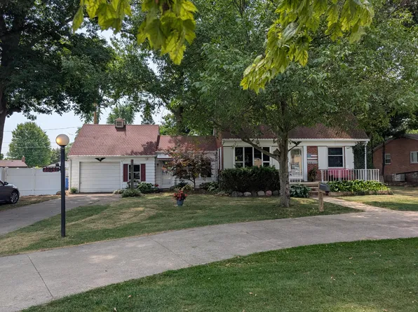 26137 Joy Rd, Dearborn Heights, MI 48127