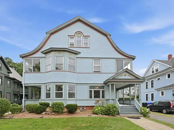 77-79 Firglade Ave, Springfield, MA 01108