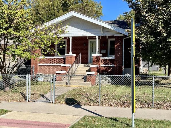 1327 E Belmont Street, Springfield, MO 65804