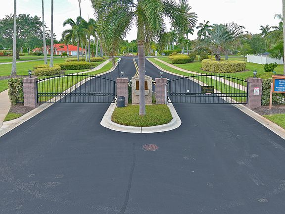 3rd image of 4042 Tradewinds Trl