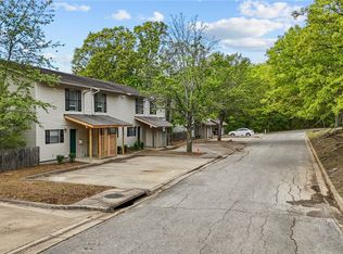 1375 E Sequoyah Ct, Fayetteville, AR 72701