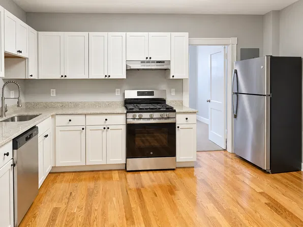 11 Park St, Brookline, MA