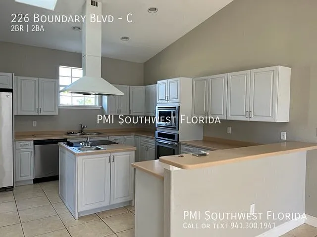 226 Boundary Blvd #C — Photo 3