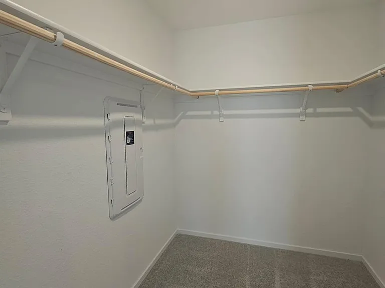 100 Silent Sky Ln — Photo 23