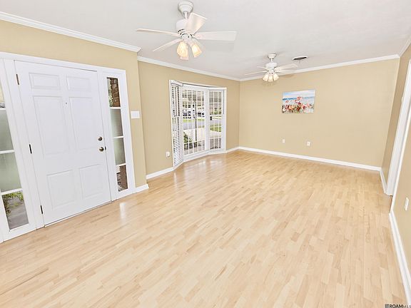 4th image of 4520 E Essen Heights Ct