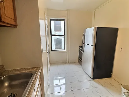 Rented by Daniel Gale Sotheby's International Realty | media 12