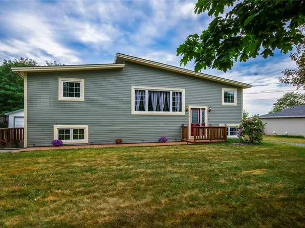9 Pennells Road, Conception Bay South, NL A1X6C2