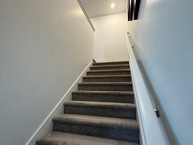 1843 E Rainbow Bridge Dr — Photo 28