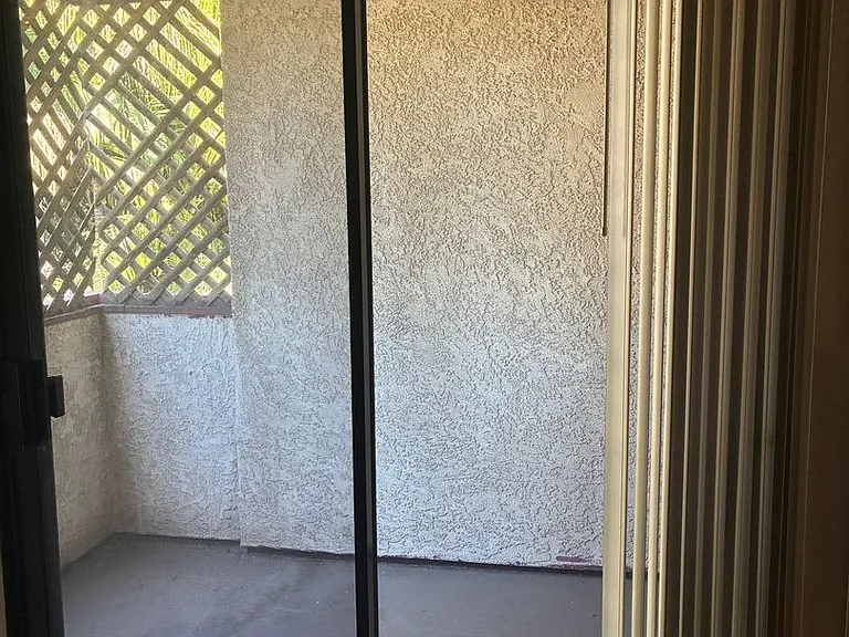 725 Magnolia Ave #2 — Photo 11