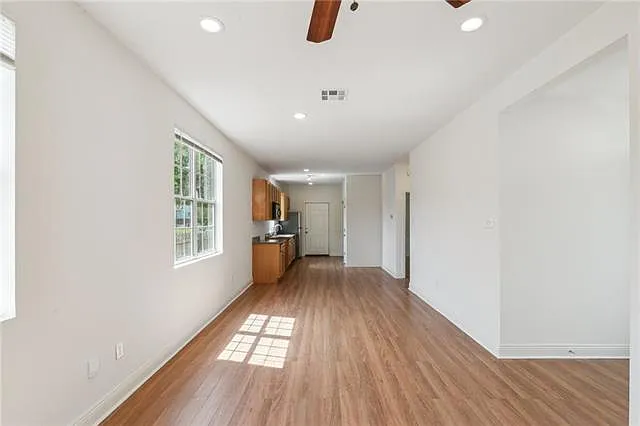 407 N Tonti St — Photo 14