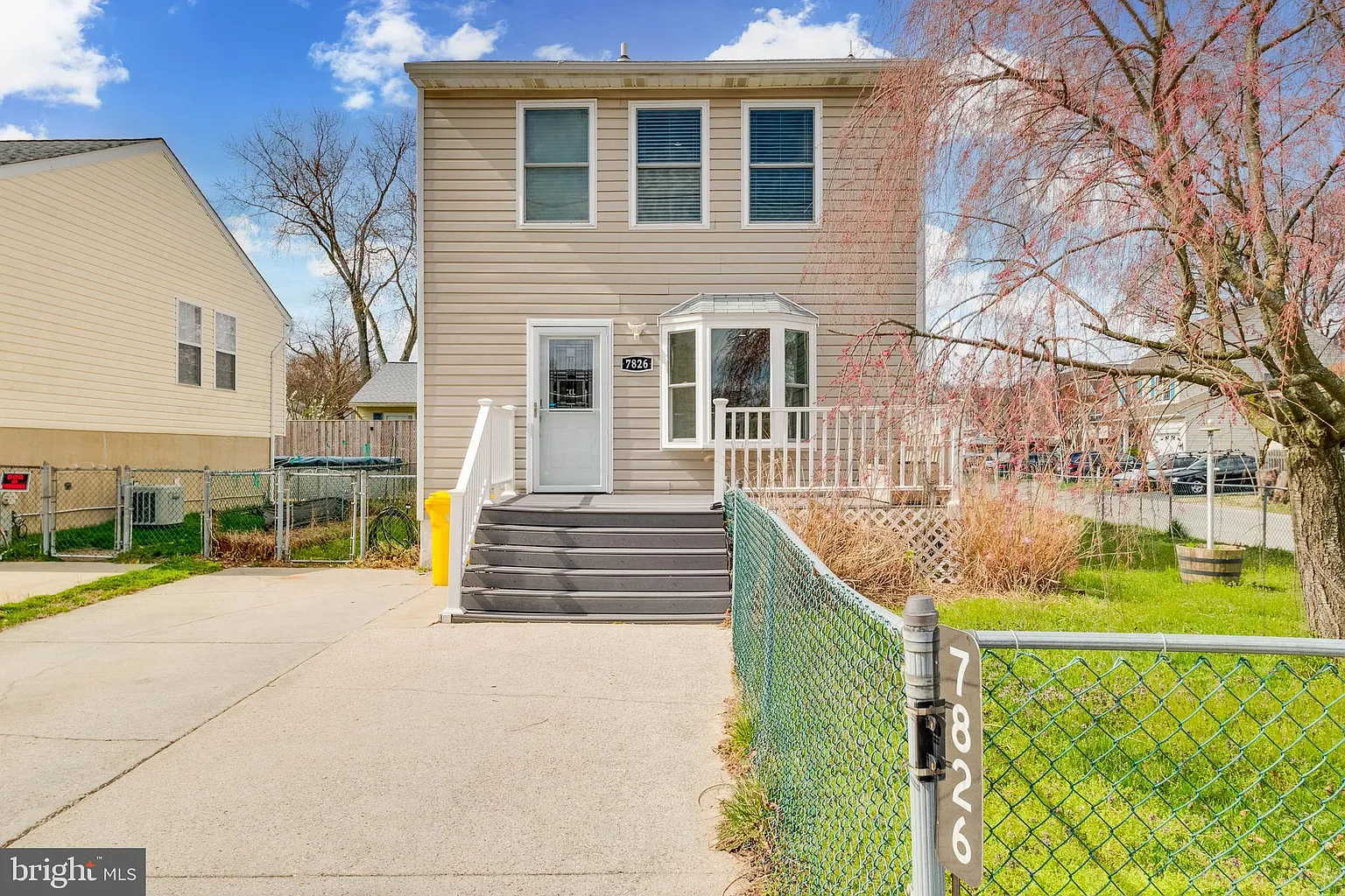 7826 Catherine Ave photo 1