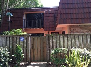 2709 14th Ct, Palm Harbor, FL 34684