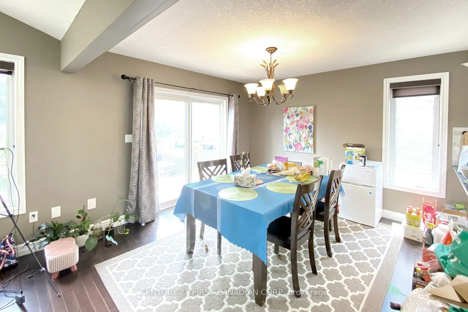 5 bed, $830 — Photo 4