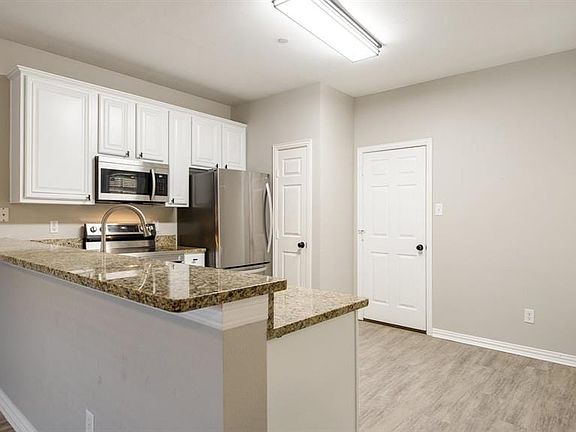 5th image of 575 S Virginia Hills Dr Unit 1205