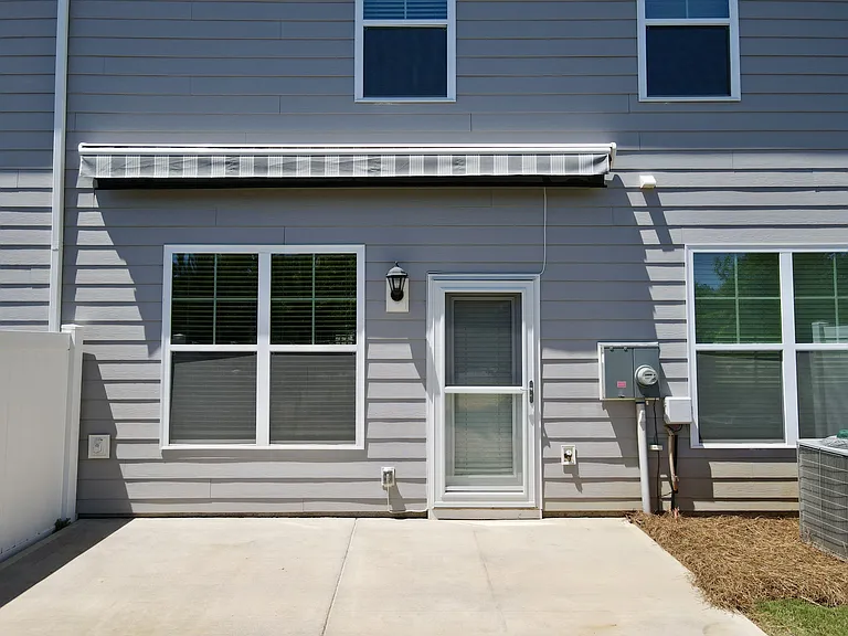 4166 Steel Way #1 — Photo 3