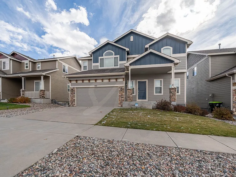 867 Salmon Pond Way — Photo 1