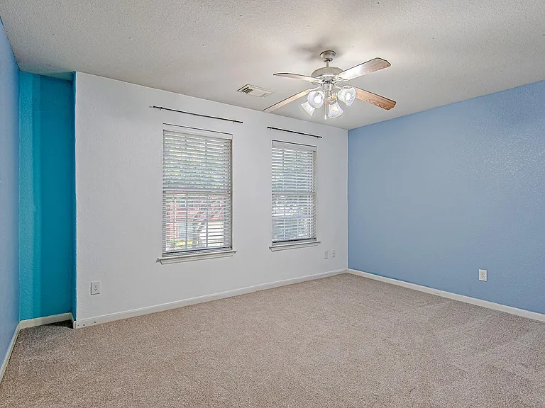 7507 Trail Holw — Photo 28