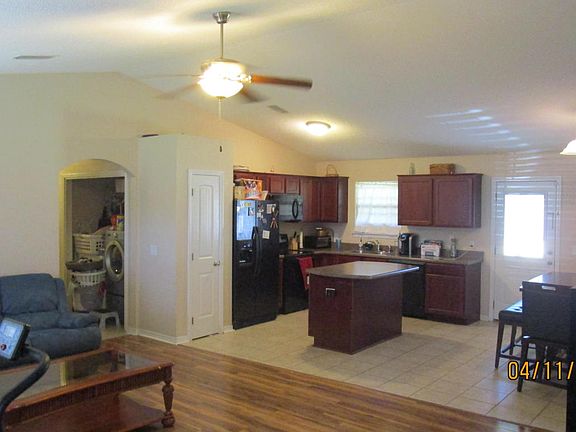 3rd image of 2305 Salamanca St