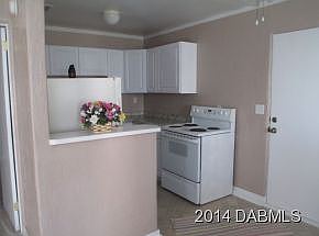 2nd image of 2 Brooks Dr
