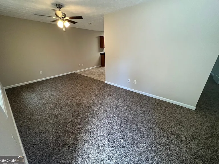 158 Elder Dr #A — Photo 5