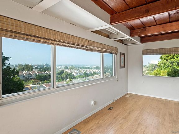 4th image of 3720 Zola St