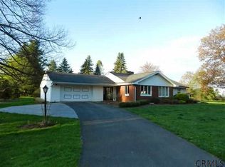 17 Maple Ln, Valatie, NY 12184