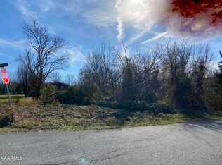 Nicky Dr, Seymour, TN 37865